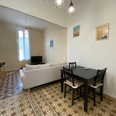 Apartment Le 23 - 2eme Etage